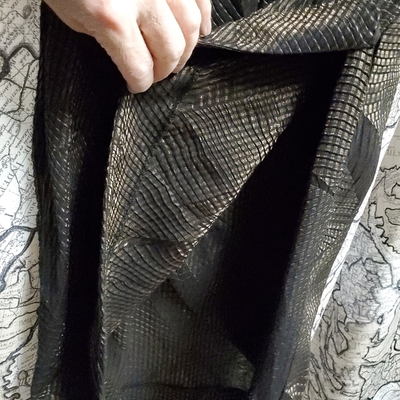 Valerie Dumaine cocktail dress. - Picture 9 of 10